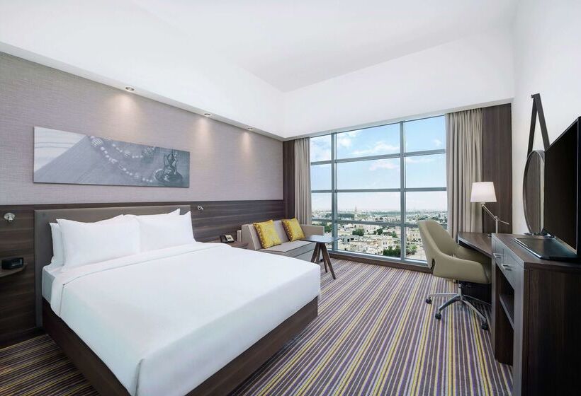هتل Hampton By Hilton Dubai Airport