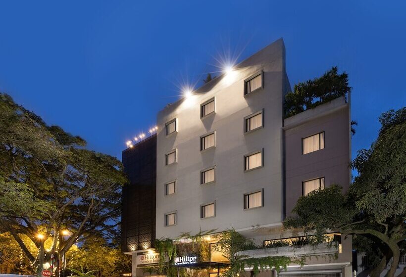 هتل Hilton Garden Inn Cali Ciudad Jardin