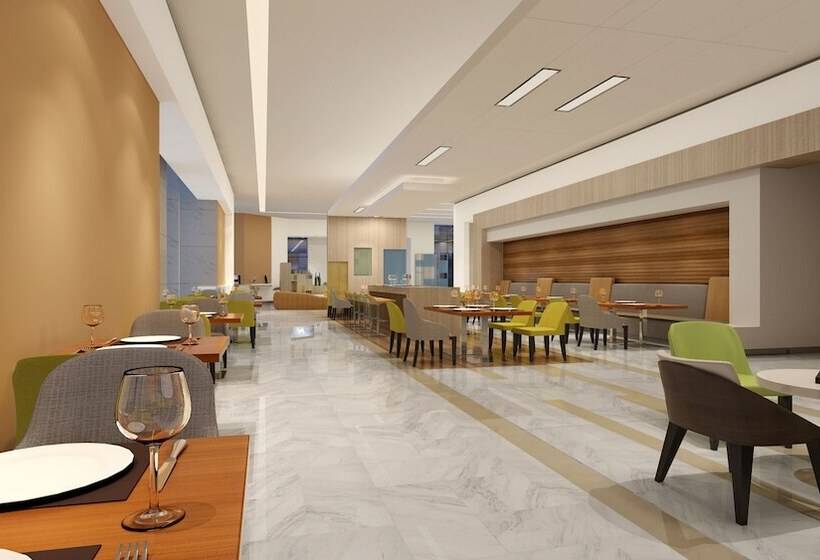 Отель Holiday Inn Express Liuyang Development Zone, An Ihg