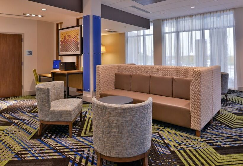 ホテル Holiday Inn Express & Suites   Marshalltown, An Ihg