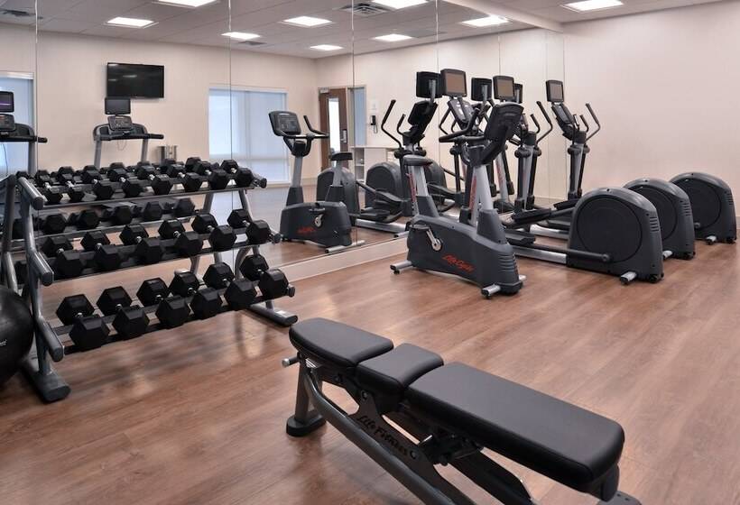 호텔 Holiday Inn Express & Suites   Marshalltown, An Ihg