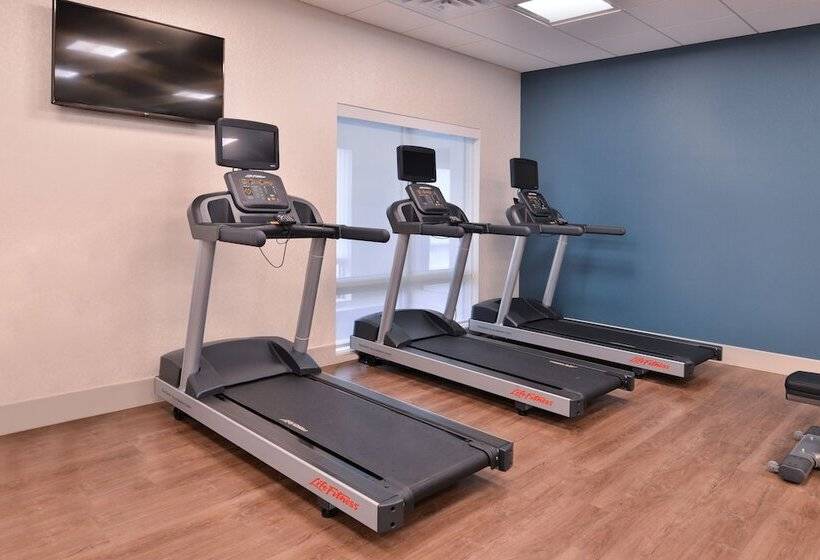 호텔 Holiday Inn Express & Suites   Marshalltown, An Ihg