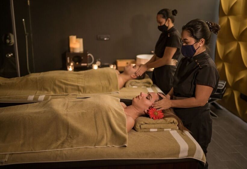 هتل Holm Boutique & Spa Ik Collection