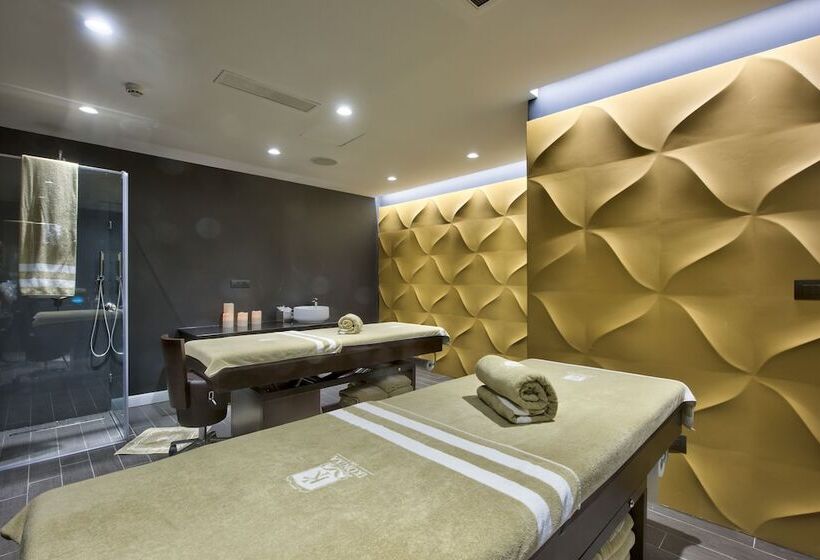 هتل Holm Boutique & Spa Ik Collection