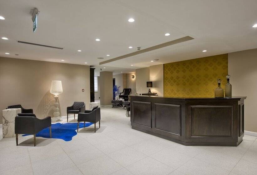 هتل Holm Boutique & Spa Ik Collection