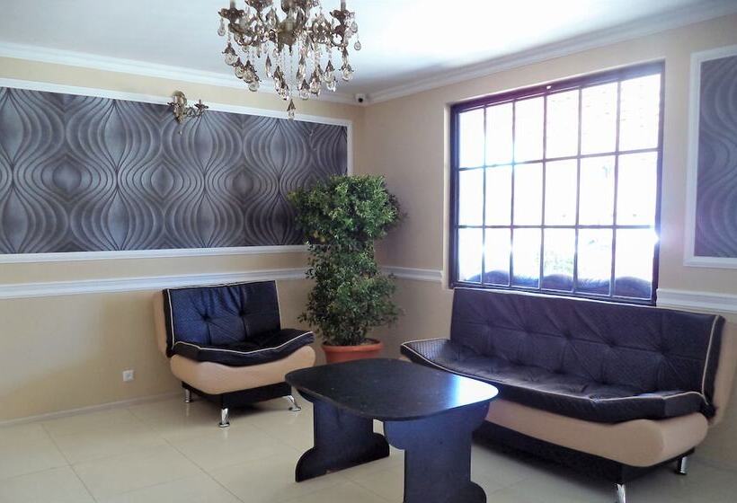 هتل Live Inn Ureki