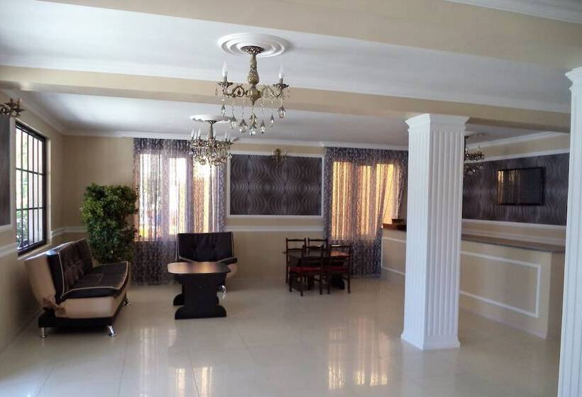 هتل Live Inn Ureki