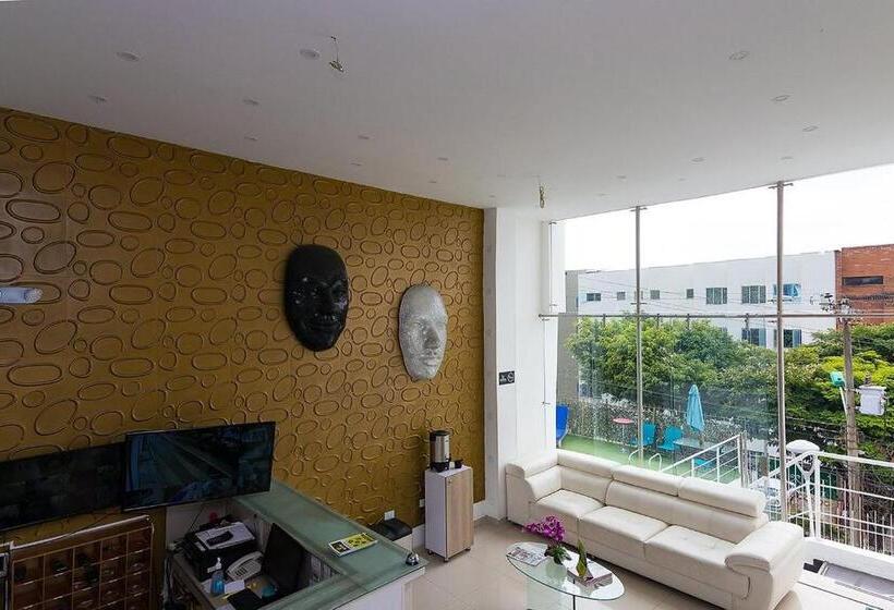 호텔 Chipichape Inn