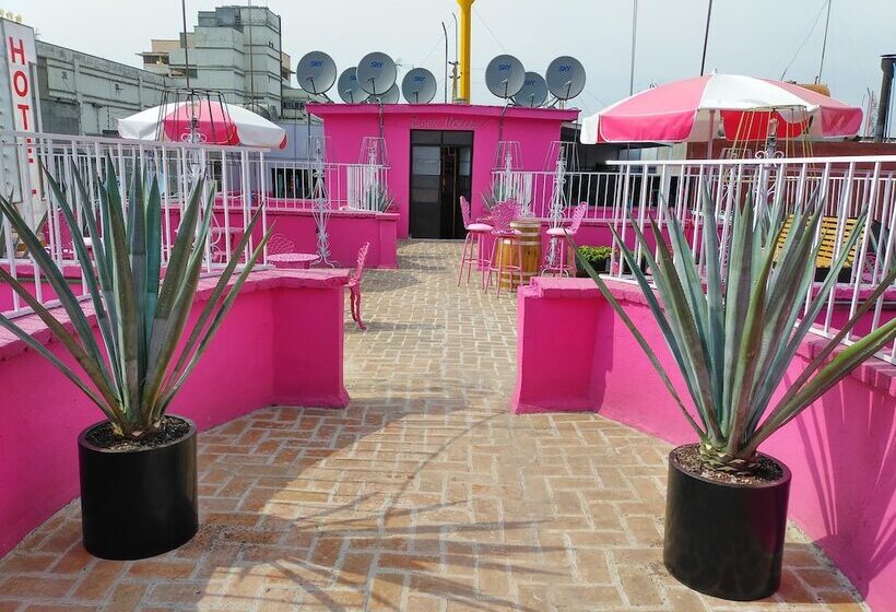 Отель Mala Vecindad Beer