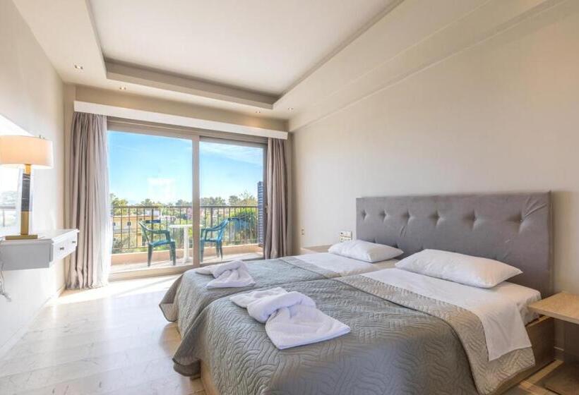 Отель Marina Boutique