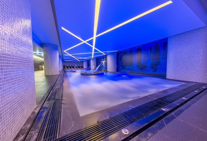 فندق Meliá Maputo Sky