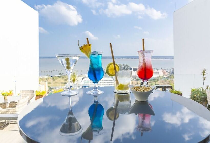 فندق Meliá Maputo Sky