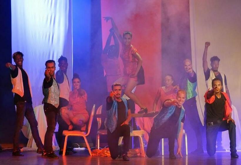 Отель Oasis Saidia Palace & Blue Pearl