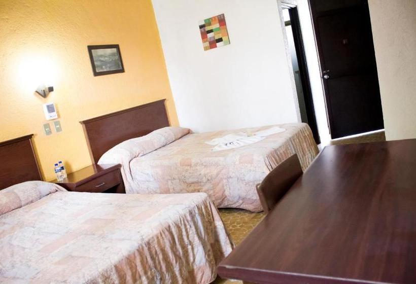 בית מלון כפרי Playa Azul