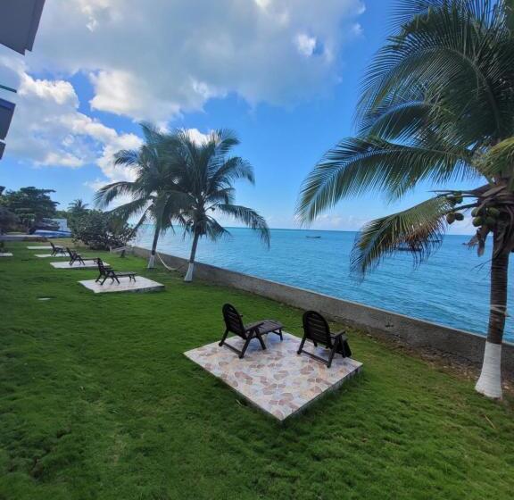 هتل Posada Del Mar