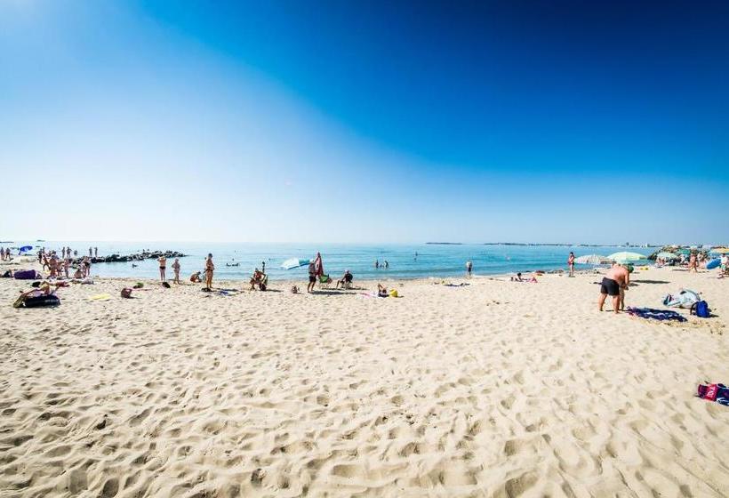 בית מלון כפרי Premier Fort Cuisine   Full Board