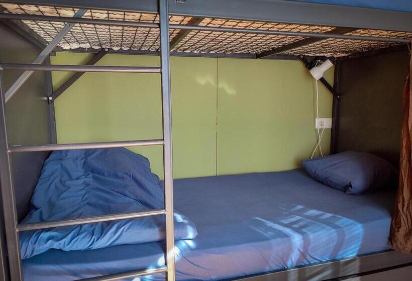 هتل Prishtina Center Hostel