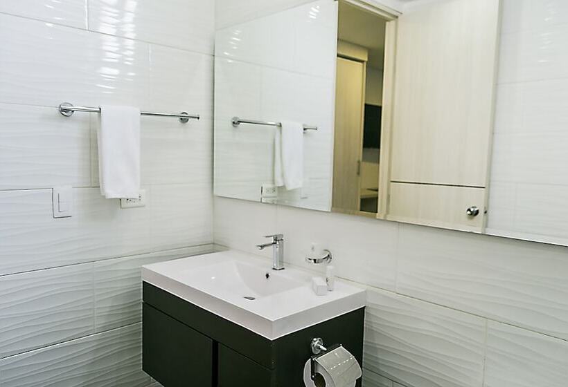 فندق Regency Boutique La Feria