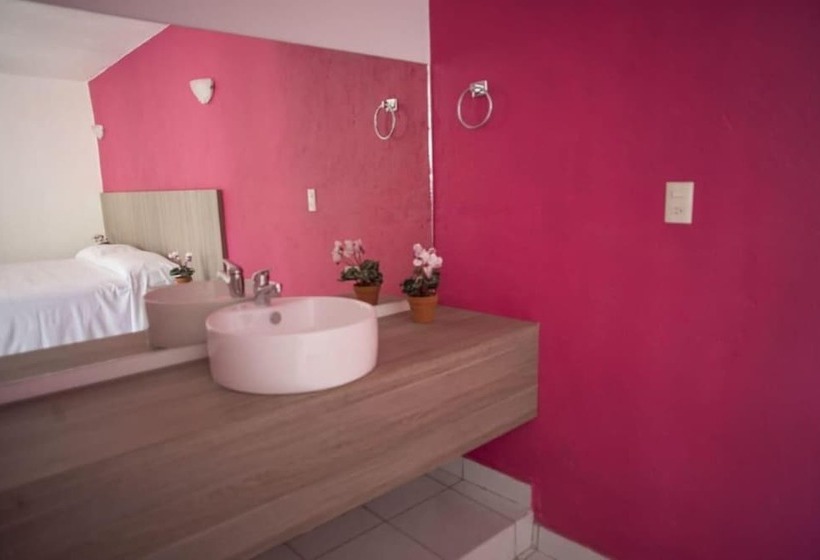 فندق Santa Cruz Juchitan