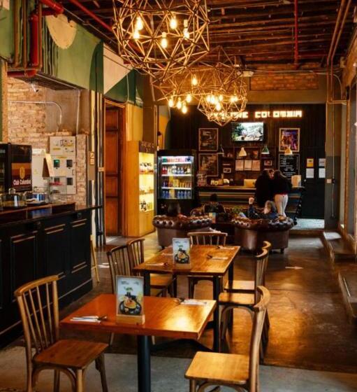 فندق Socialtel Candelaria Bogotá   Formerly Selina La Candelaria Bogotá