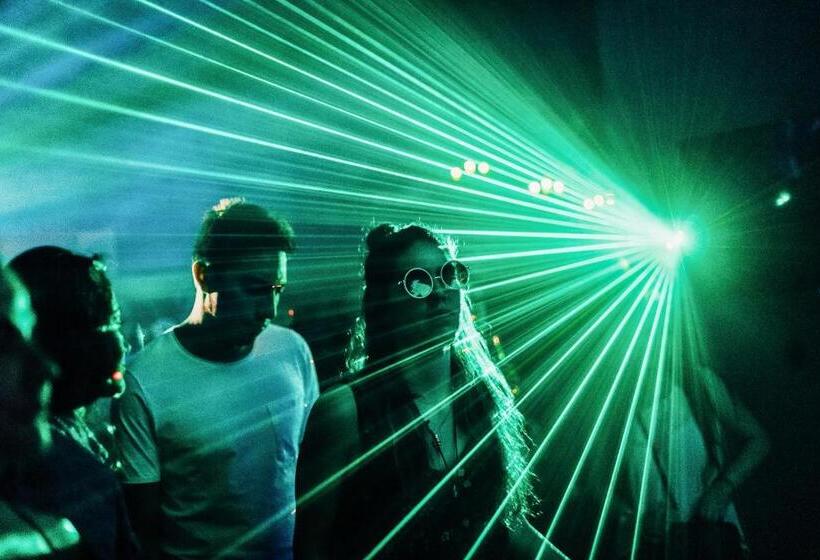 هتل Socialtel La Paz   Formerly Selina La Paz