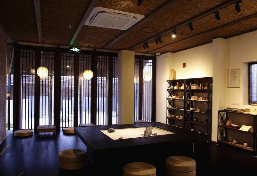 Otel Shanghai Zhuli Kosa Spring Resort