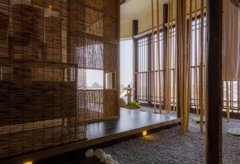 Otel Shanghai Zhuli Kosa Spring Resort