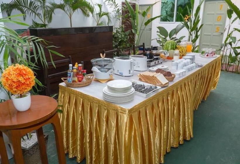 هتل Sky View Bed & Breakfast