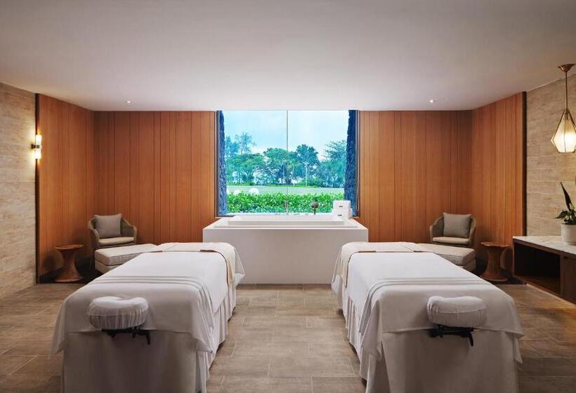 فندق The Westin Desaru Coast Resort