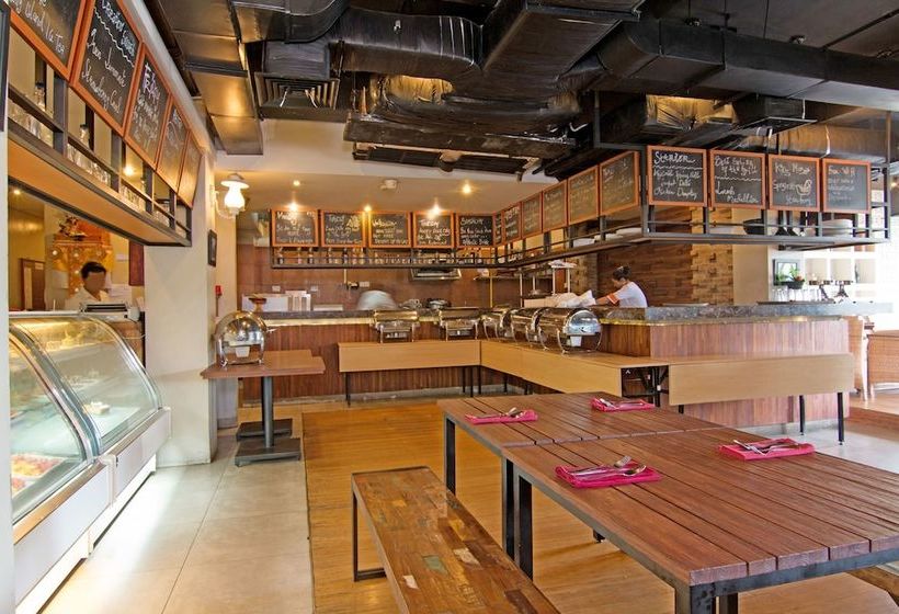 호텔 Zen Rooms Kuta Sunset Road