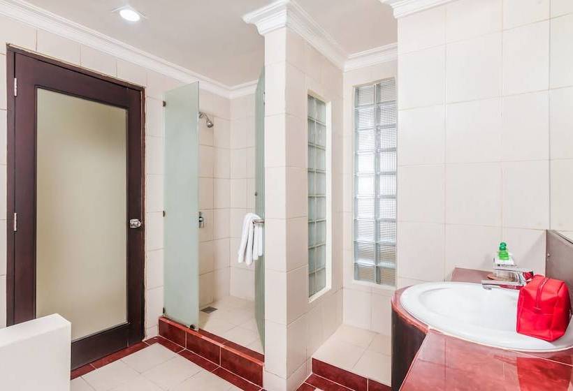 Отель Zen Rooms Legian Melasti