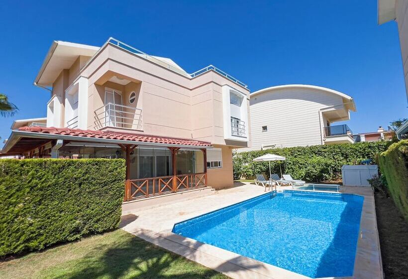 Paradise Town Villa Marina