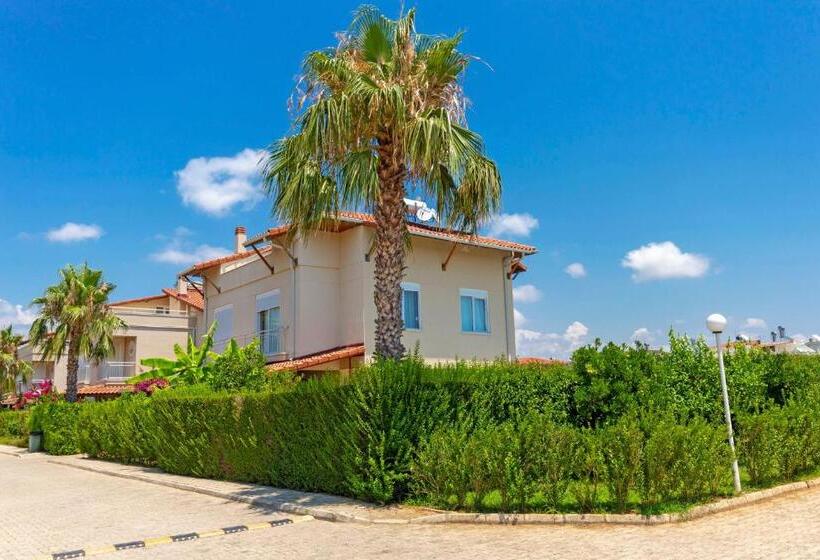 Paradise Town Villa Orchard