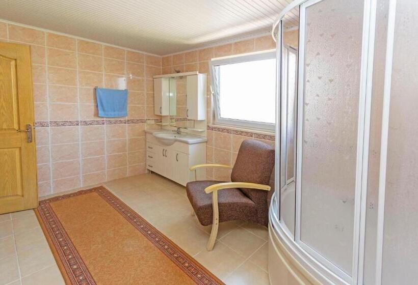 Paradise Town Villa Orchard