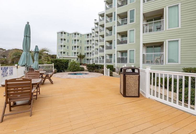 Sands Beach Club 1114 Penthouse By Palmetto Vacation Rentals