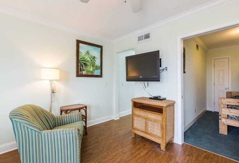 Sands Beach Club 1114 Penthouse By Palmetto Vacation Rentals