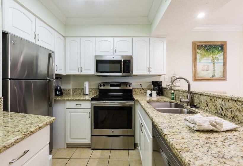 Sands Beach Club 1114 Penthouse By Palmetto Vacation Rentals