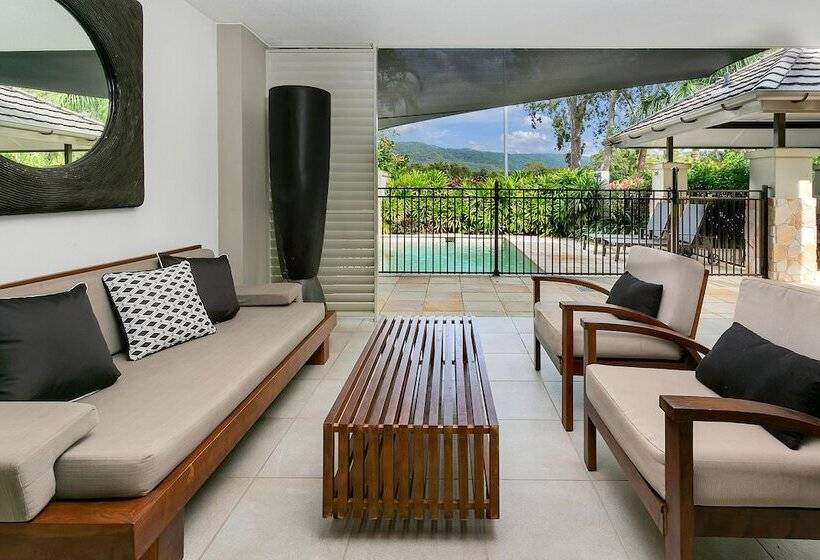 Seascape Holidays At Seascape Temple