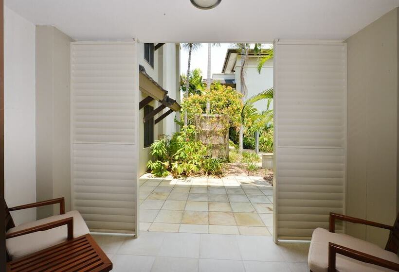 Seascape Holidays At Seascape Temple