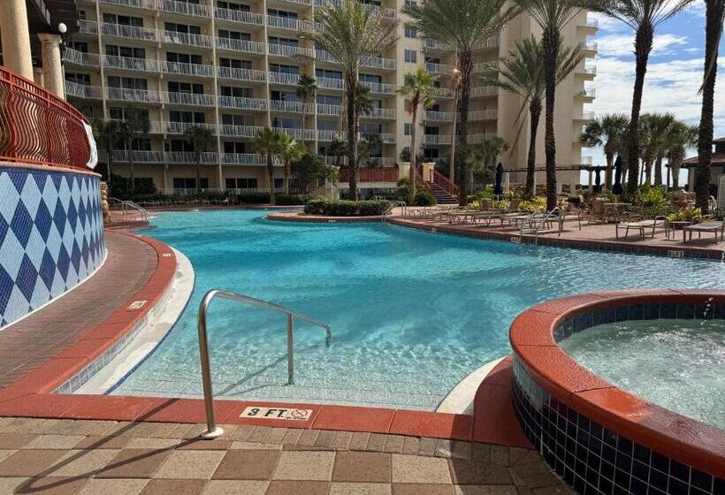 Shores Of Panama Resort