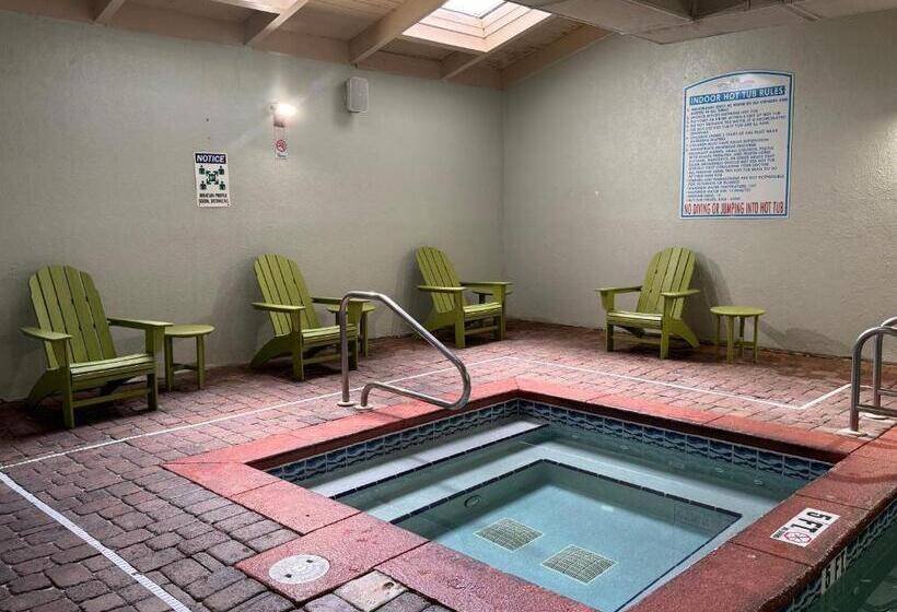 Shores Of Panama Resort