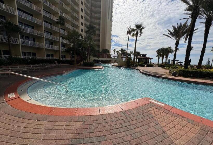 Shores Of Panama Resort