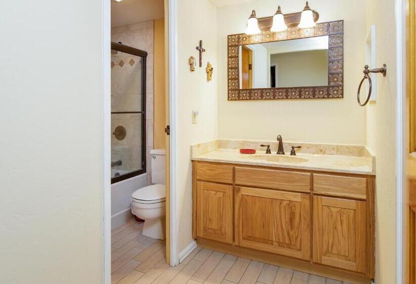 Two Bedroom 304 At Trails End