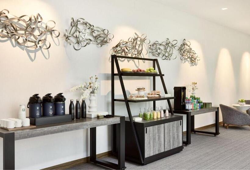 Ac Hotel By Marriott Dallas By The Galleria