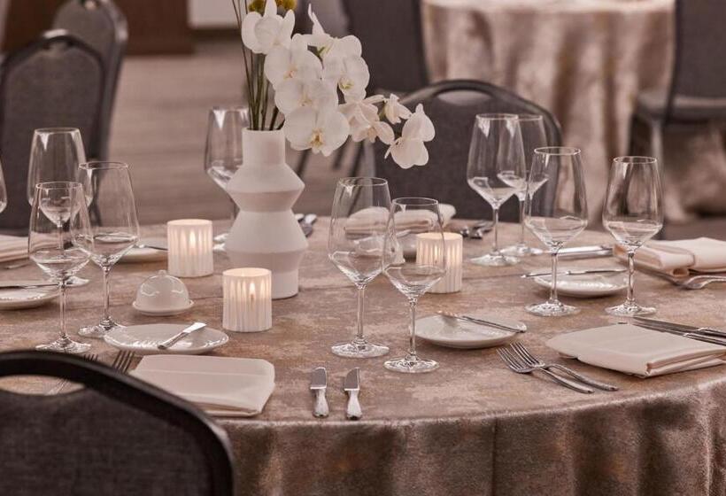 Ac Hotel By Marriott Dallas By The Galleria