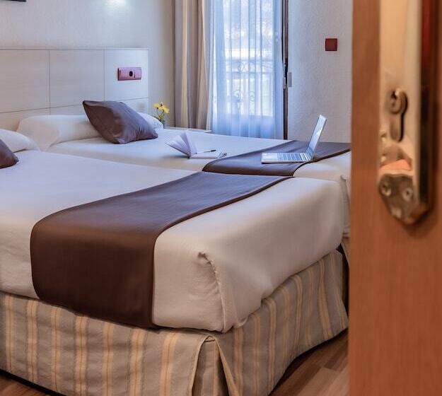 호스텔 Hostal Rural El Caño By Vivere Stays