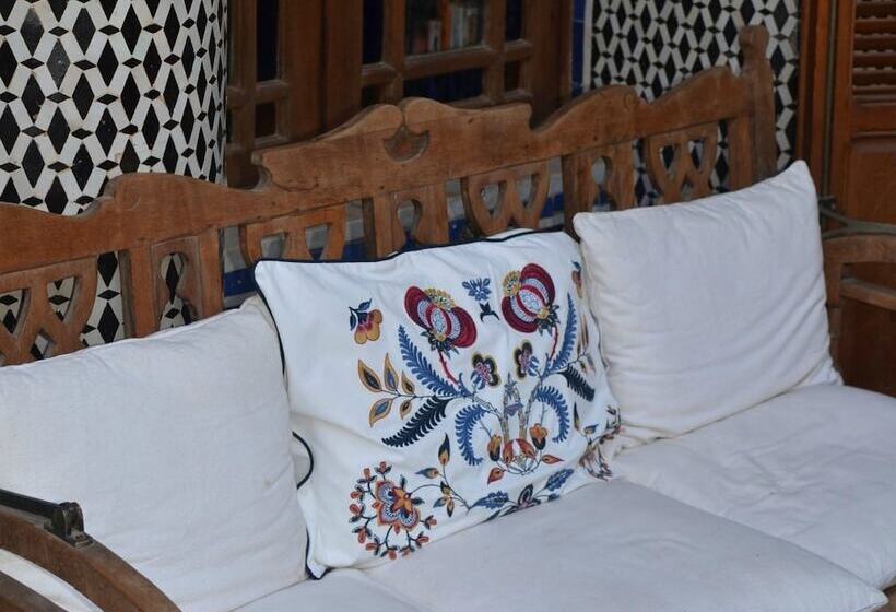 تختخواب و صبحانه Fès & Gestes