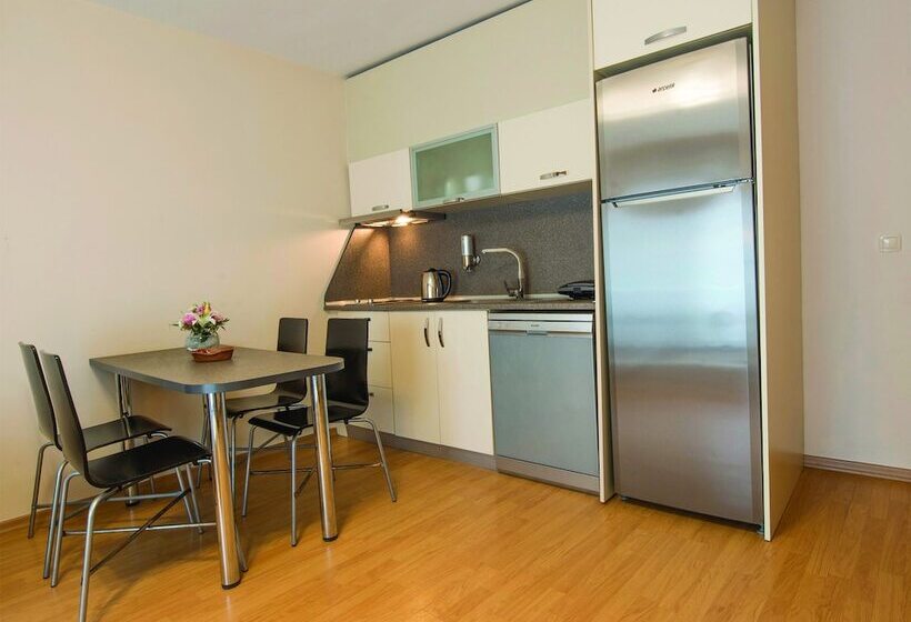 Blueway Hotel Residence