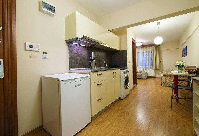 Blueway Hotel Residence