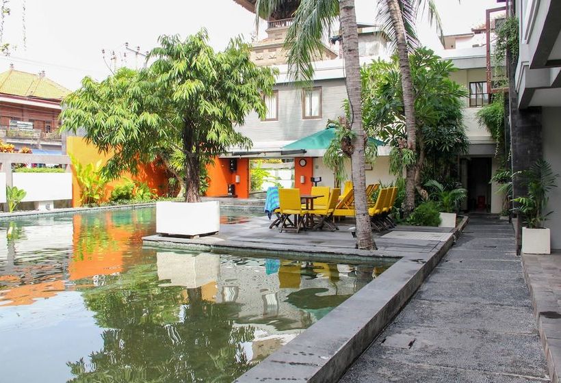 호텔 Airy Premier Legian Padma Kuta Bali